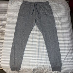 Gymshark Joggers/Sweatpants (Gray, Men’s S)